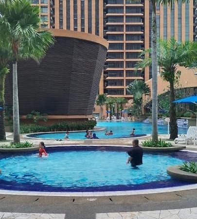 Bbs Suites At Times Square Kl Kuala Lumpur Bagian luar foto