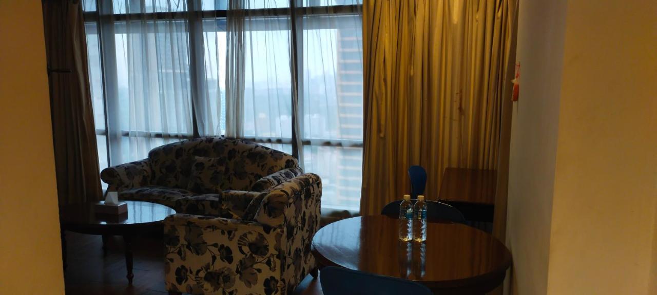 Bbs Suites At Times Square Kl Kuala Lumpur Bagian luar foto