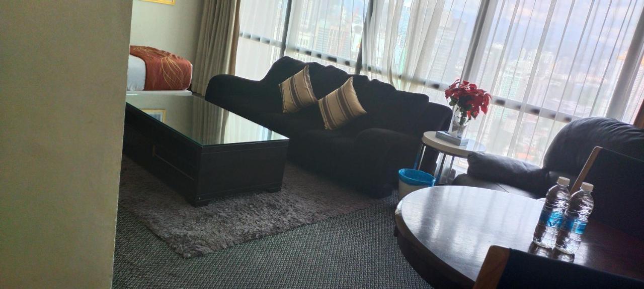 Bbs Suites At Times Square Kl Kuala Lumpur Bagian luar foto