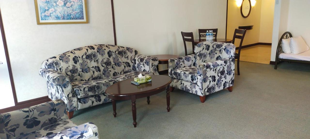 Bbs Suites At Times Square Kl Kuala Lumpur Bagian luar foto